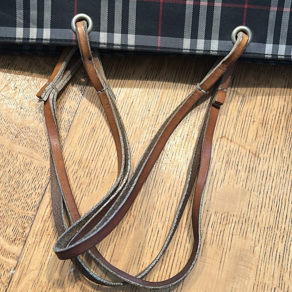 Burberry mini tote - Picture 2 of 13